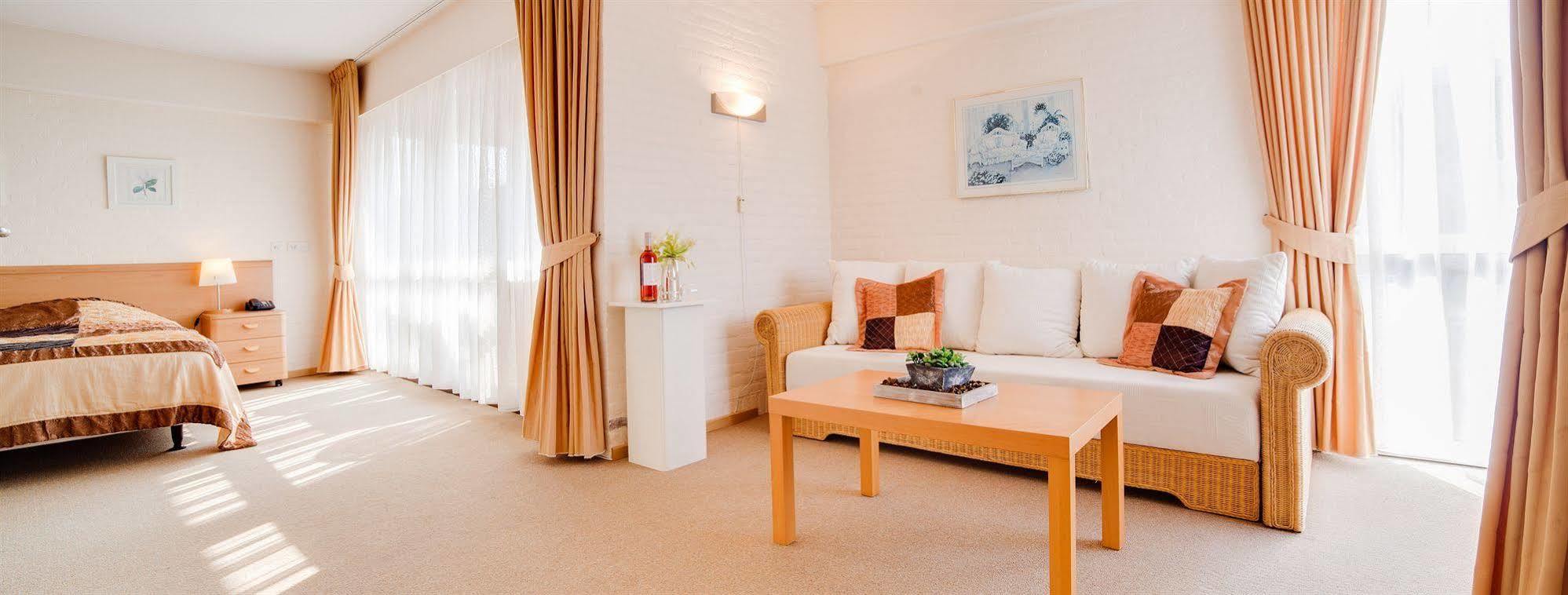 Hotel Eurotel Венрай Екстер'єр фото